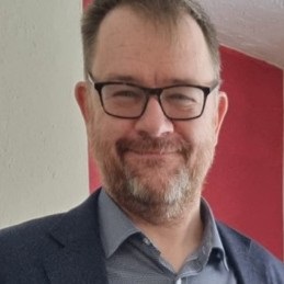 Learning in concert: Performance as (re-)education